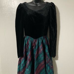 Vtg velvet & taffeta holiday party dress